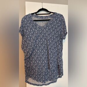 Latched Mama Blue nursing friendly top